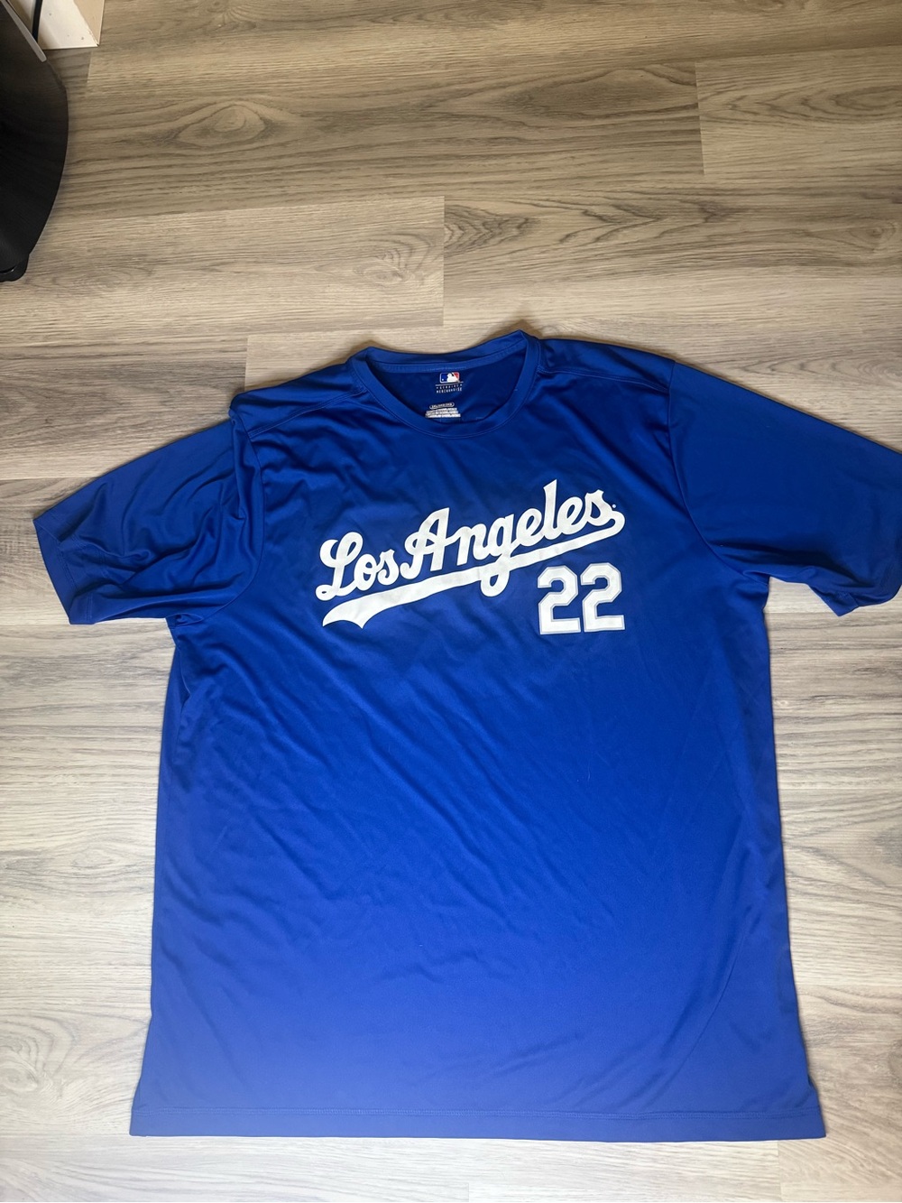 Genuine Merchandise Los Angeles Dodger Kershaw Script 22 Tee - Blue & White